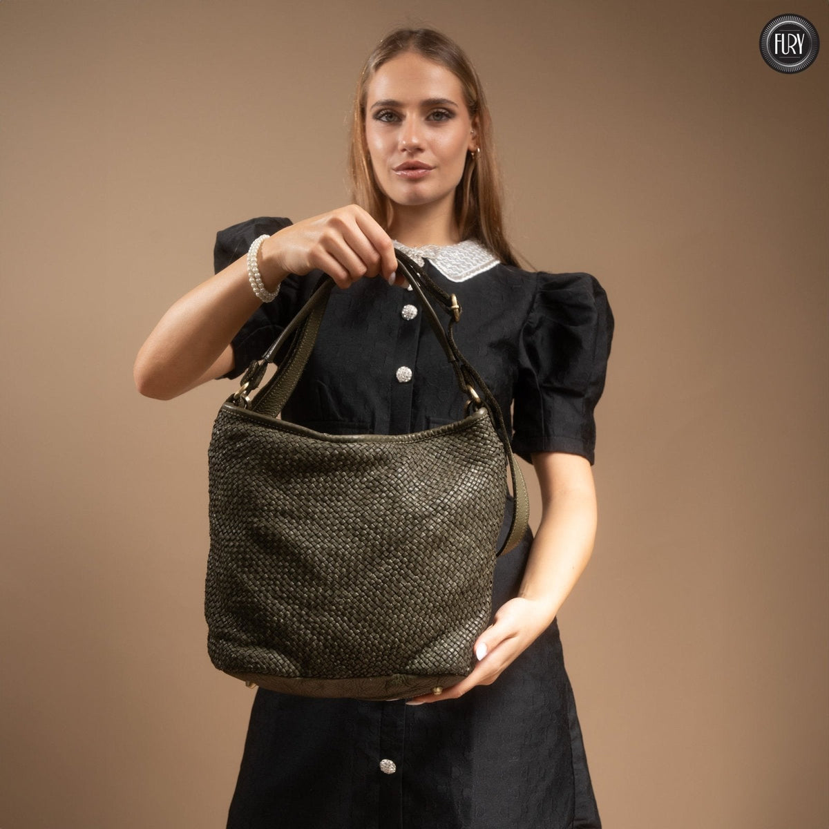 Borsa Linda in pelle intrecciata