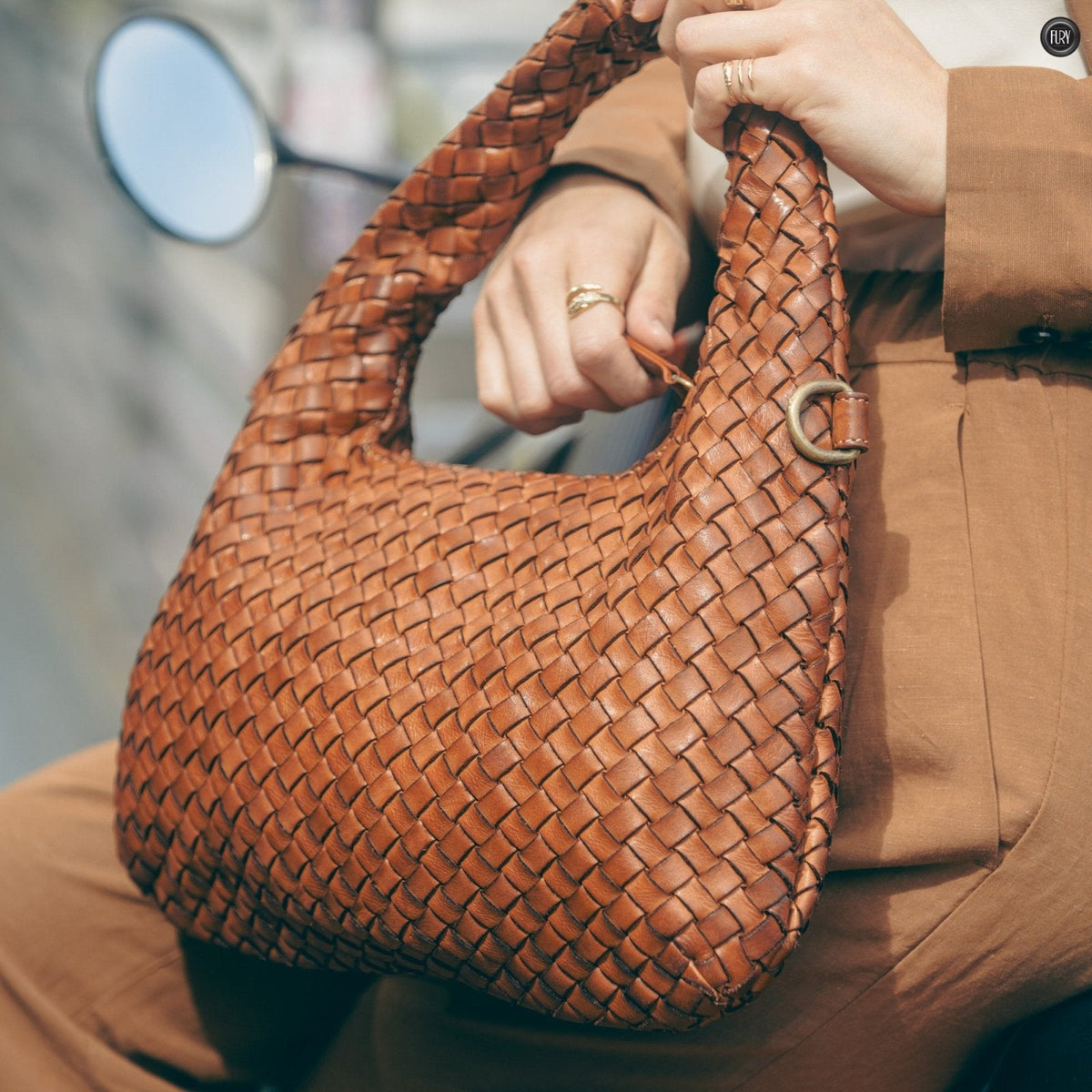 Borsa Livia in pelle intrecciata