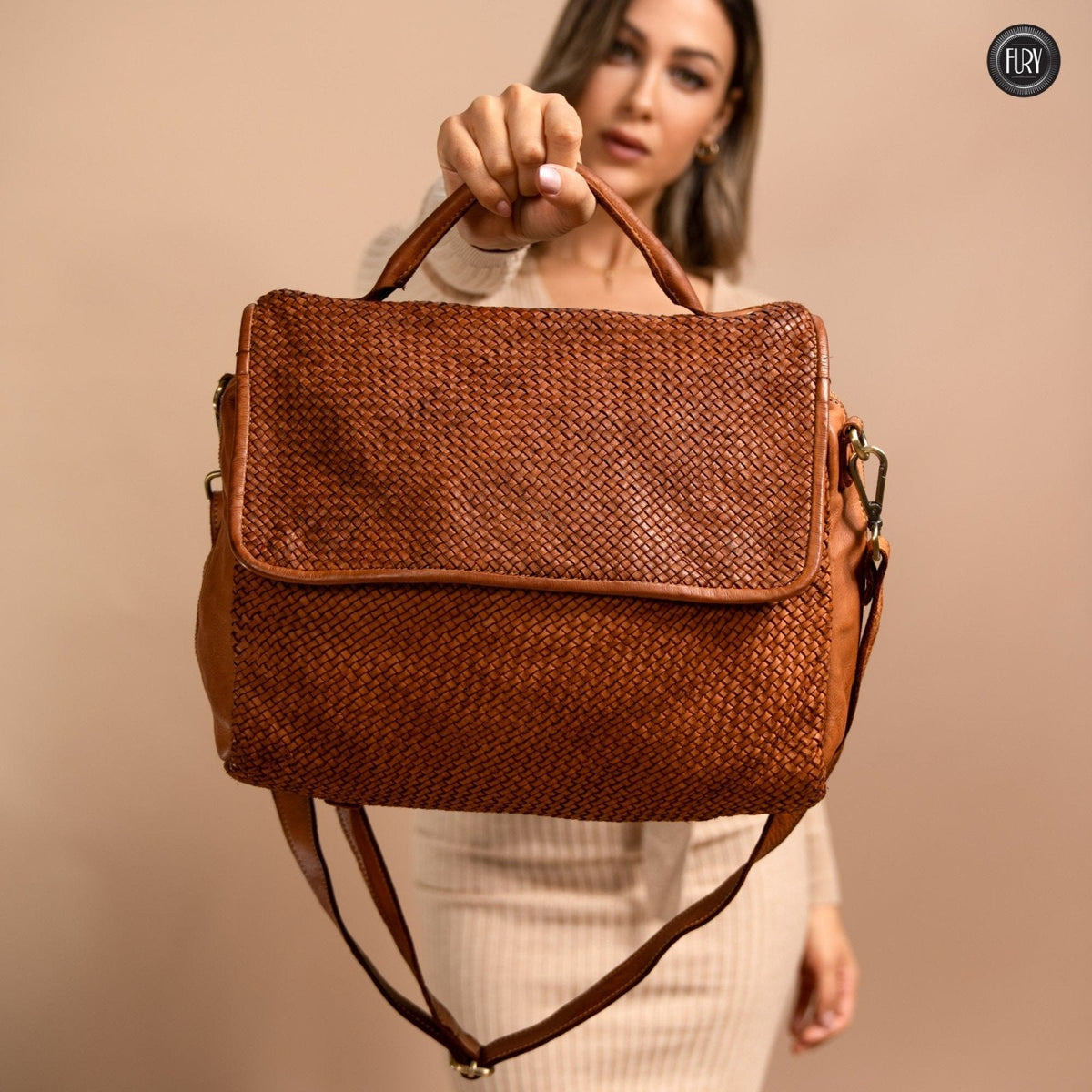 Borsa Siena Maxi in pelle intrecciata