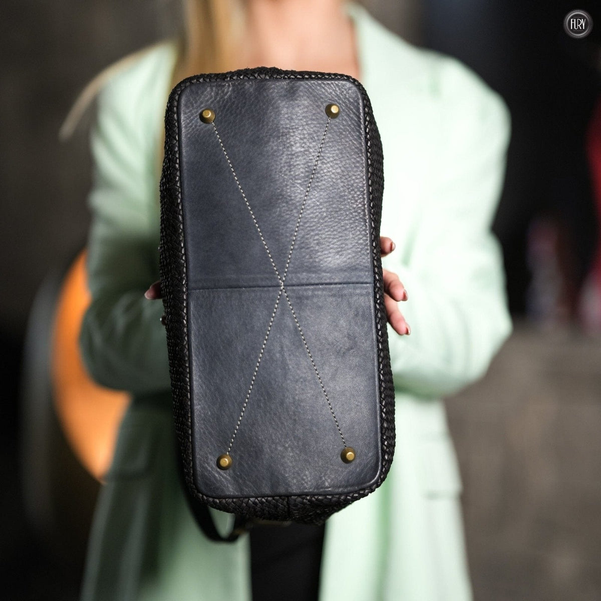 Borsa Talia in pelle intrecciata