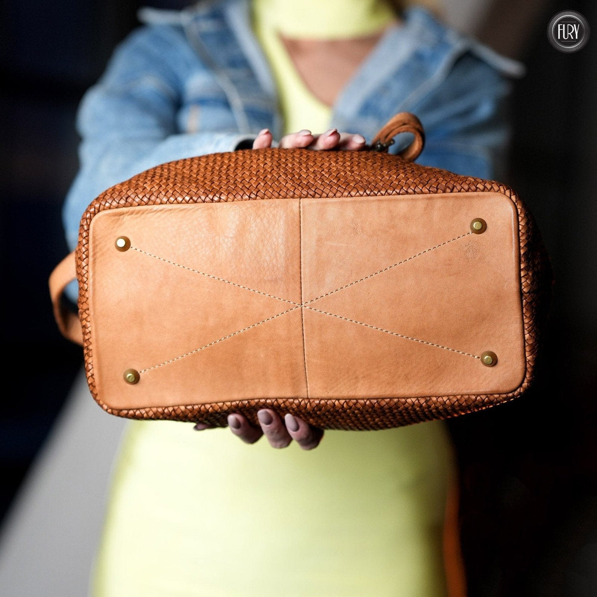 Borsa Talia in pelle intrecciata