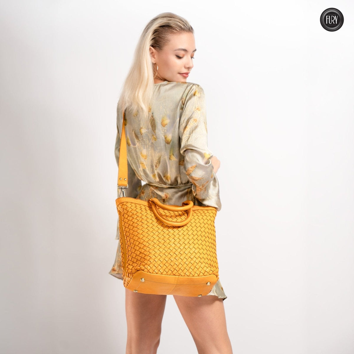 Borsa Virginia in pelle intrecciata