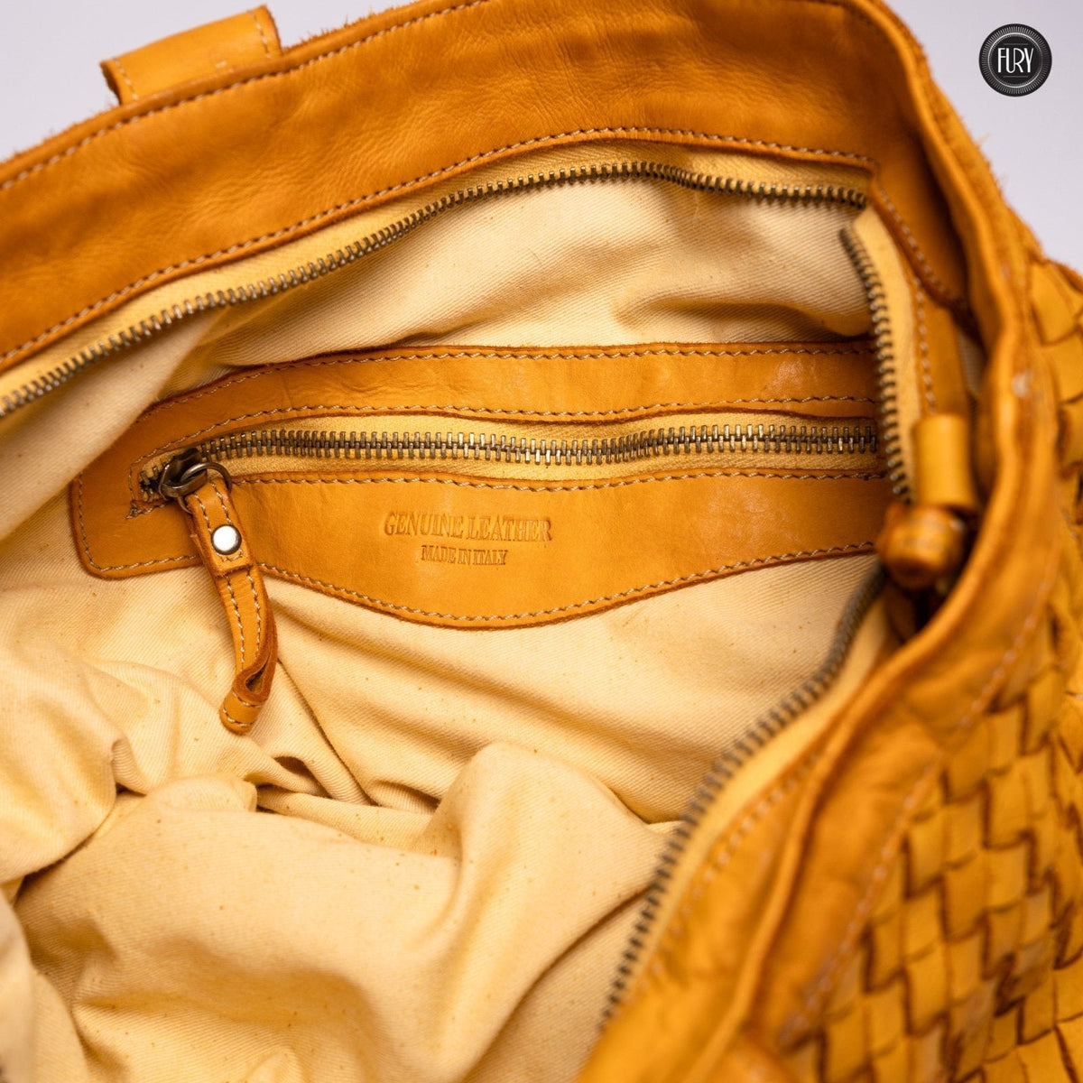 Borsa Virginia in pelle intrecciata