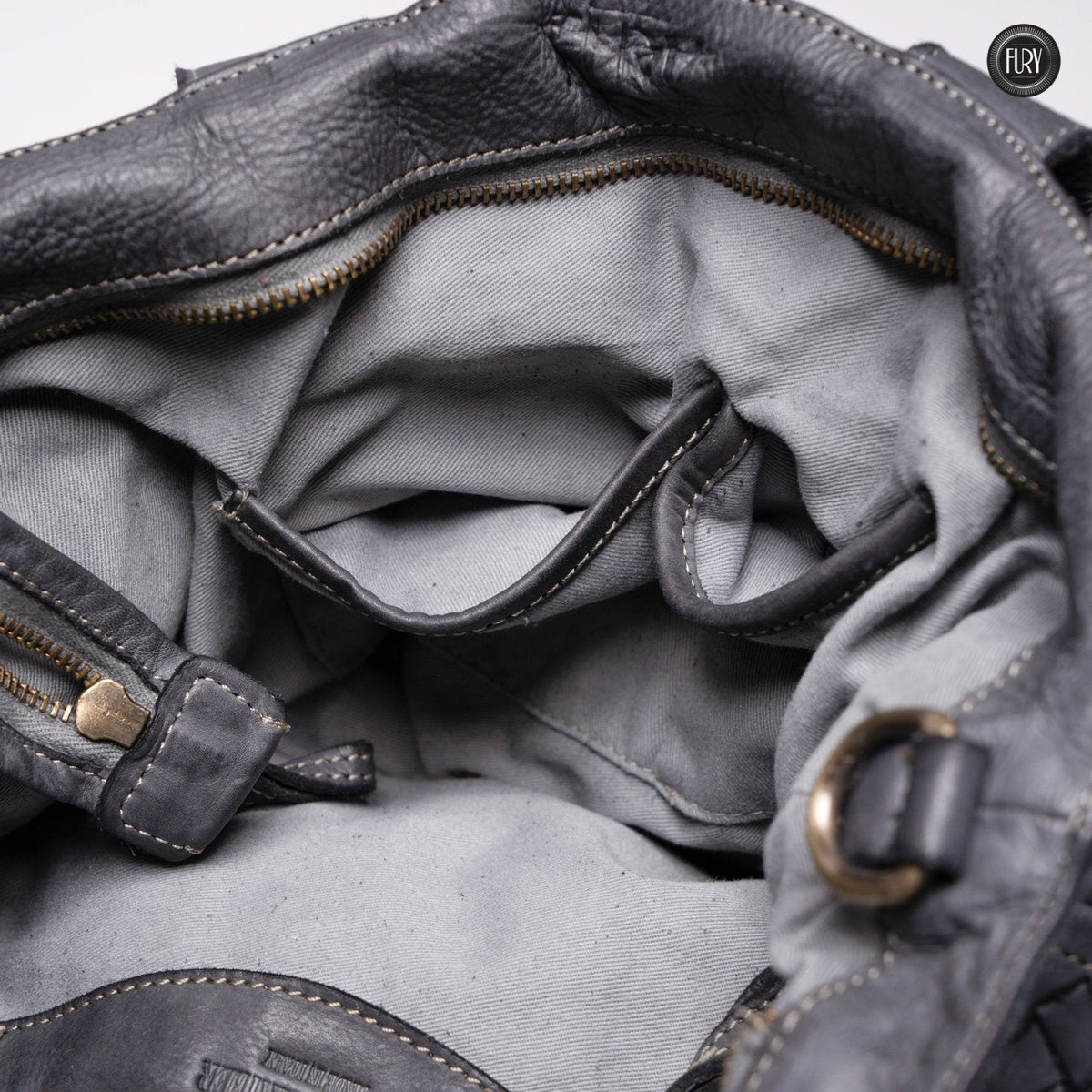 Borsa Virginia in pelle intrecciata