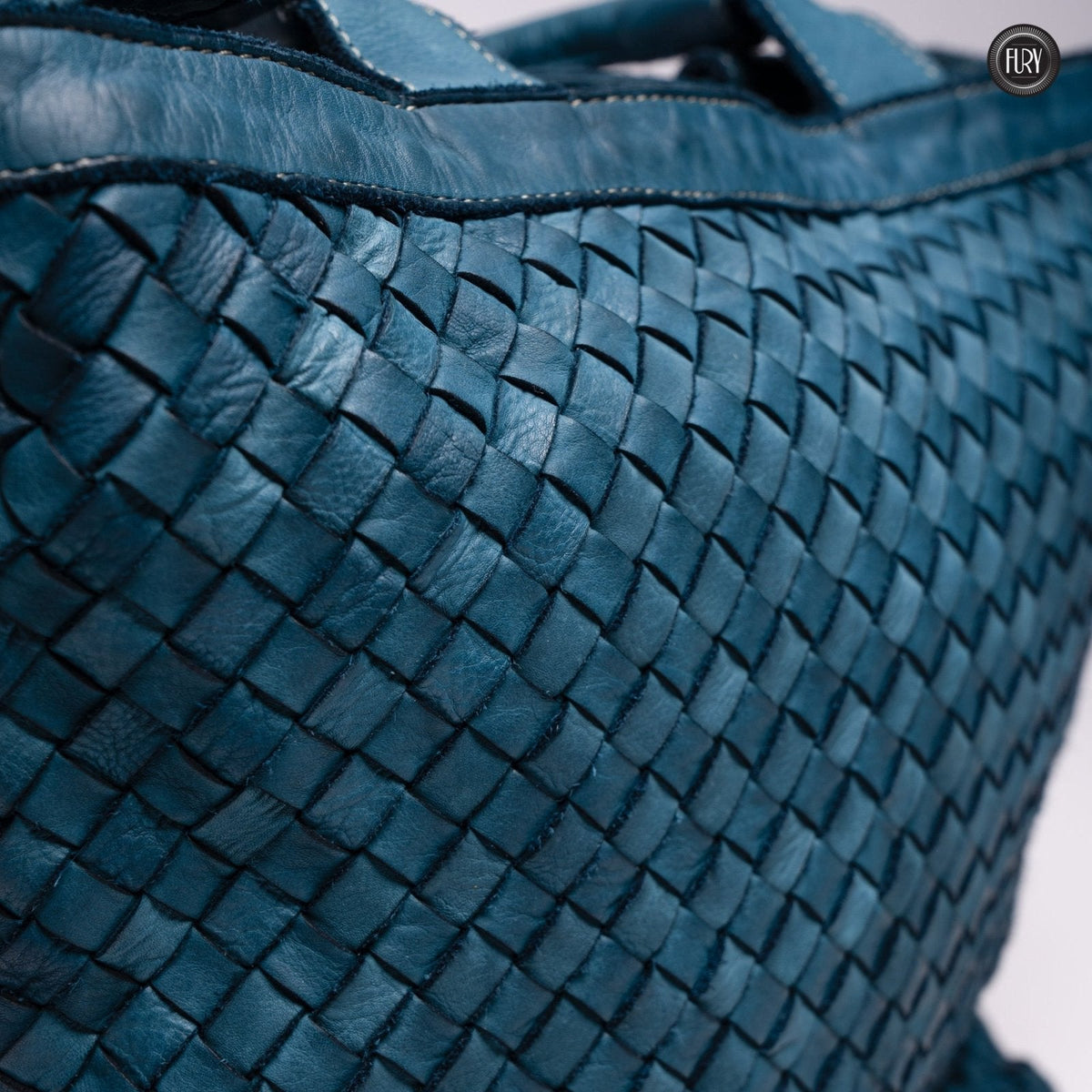 Borsa Virginia in pelle intrecciata