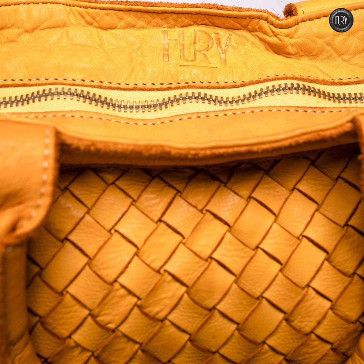 Borsa Virginia in pelle intrecciata