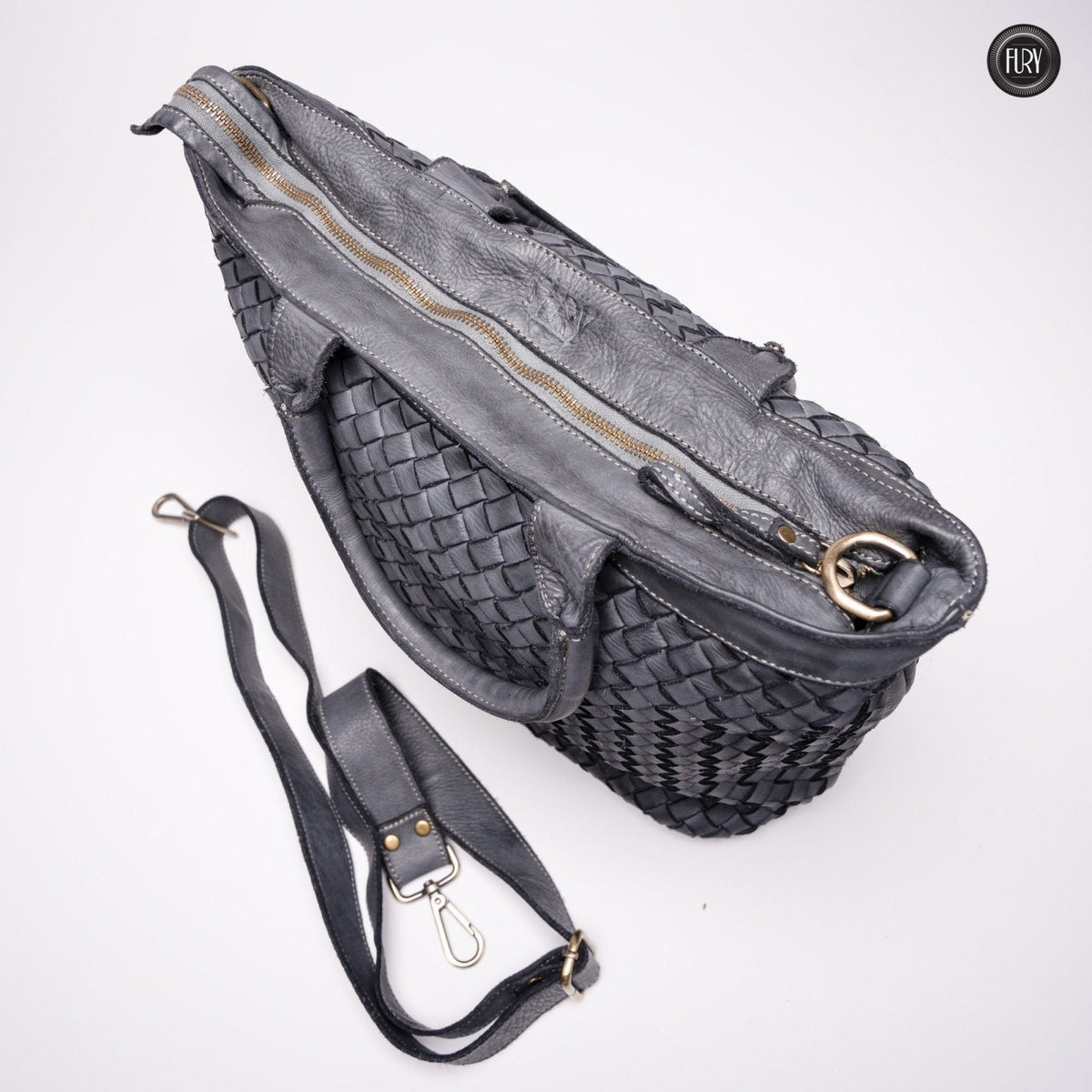 Borsa Virginia in pelle intrecciata