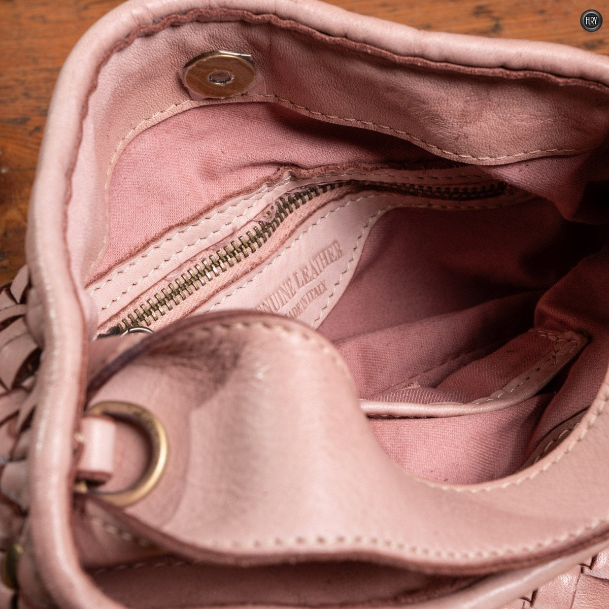 Borsetta Sibilla in pelle intrecciata