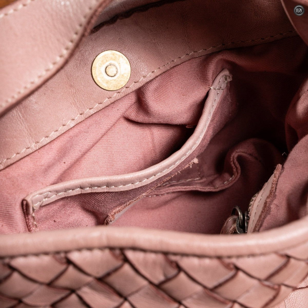 Borsetta Sibilla in pelle intrecciata