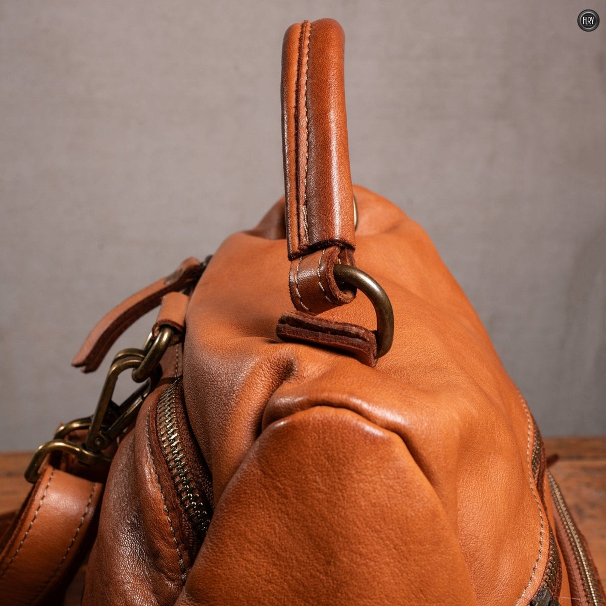 Zainetto Volterra reversibile in pelle intrecciata