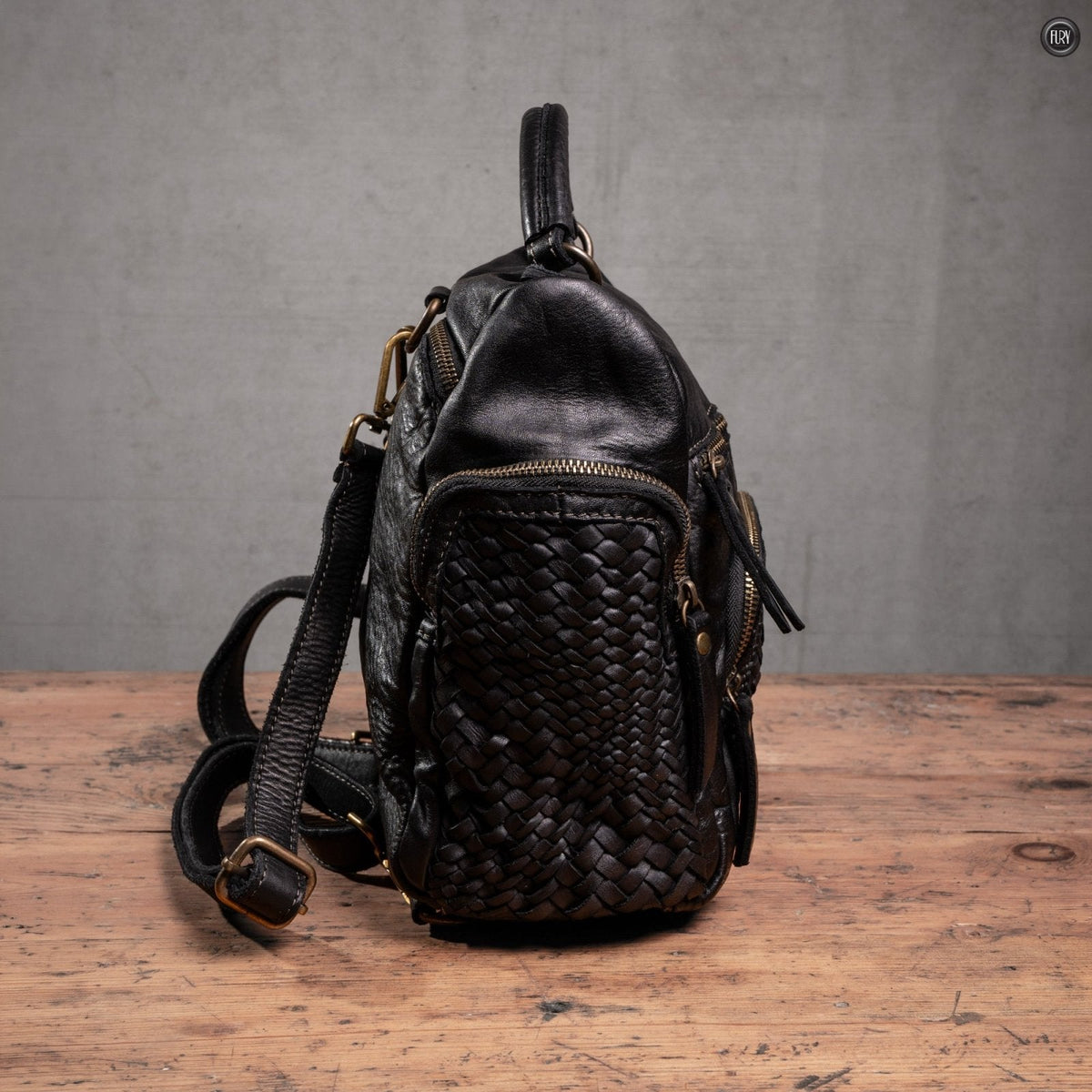 Zainetto Volterra reversibile in pelle intrecciata