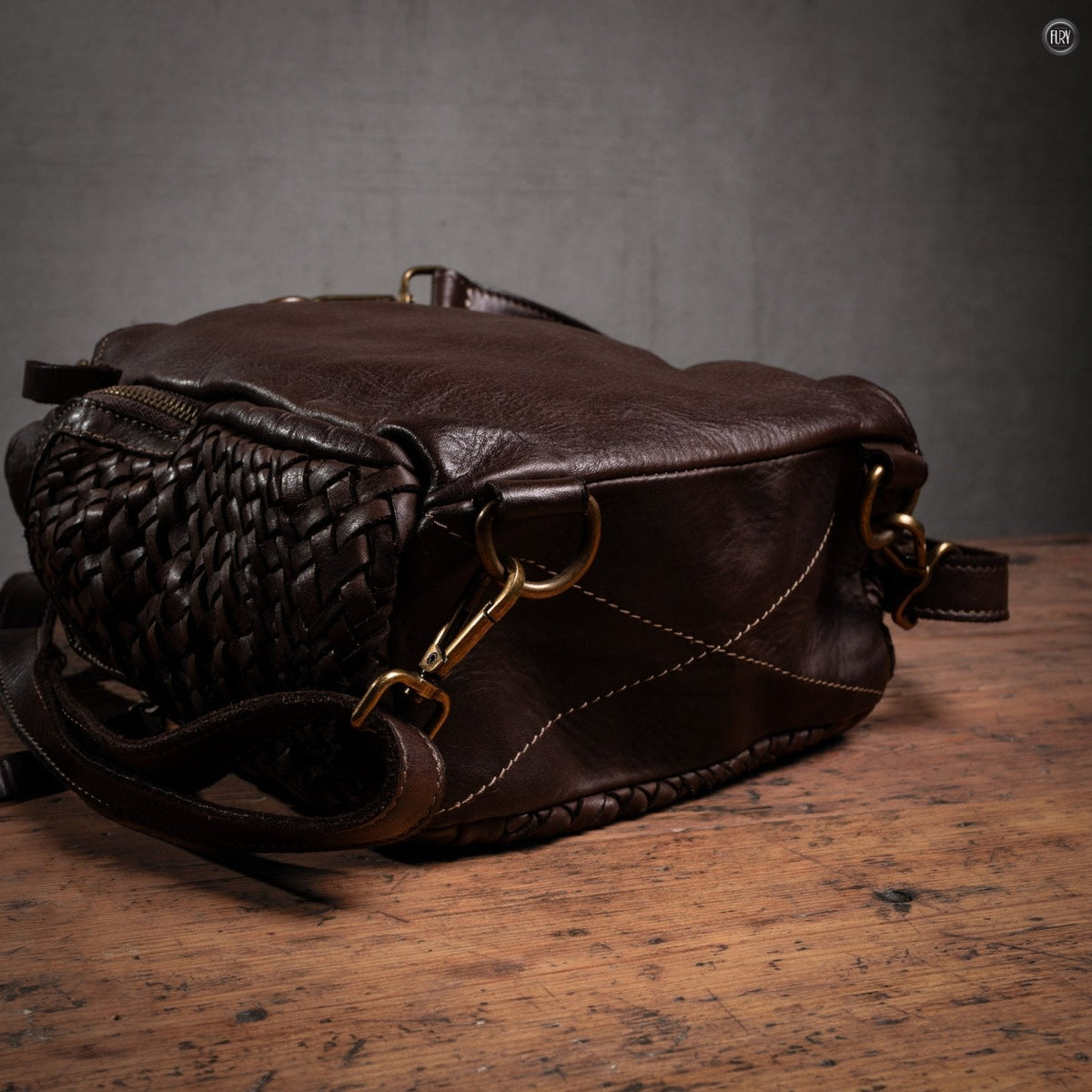 Zainetto Volterra reversibile in pelle intrecciata